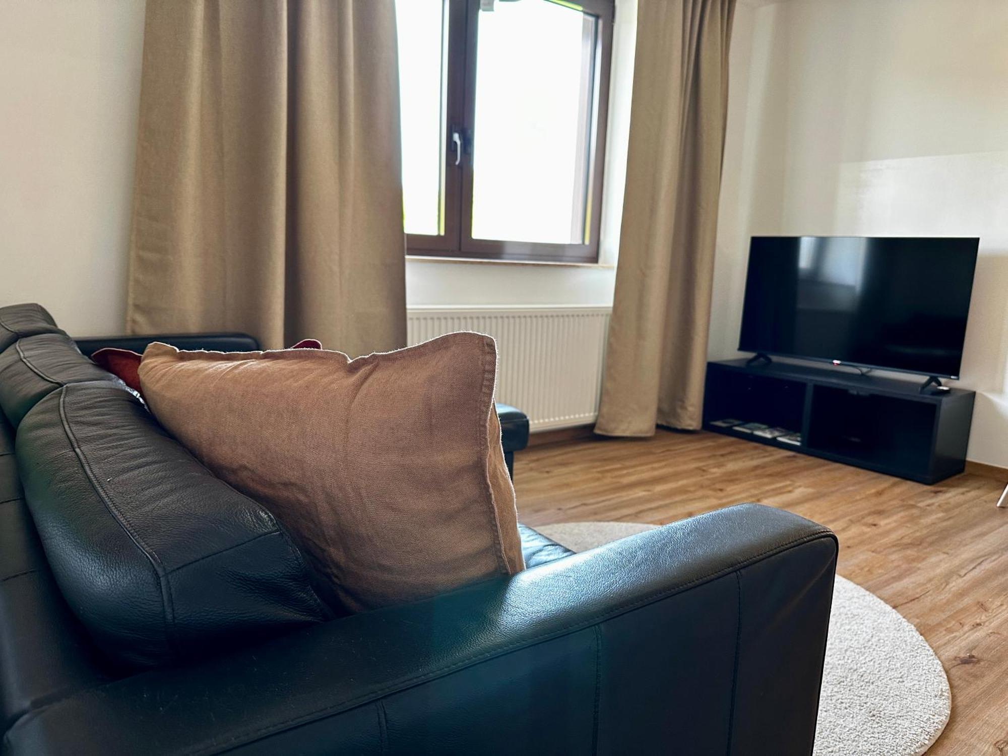 Speyerbach - Modernes Apartment Nahe Neustadter Innenstadt Neustadt an der Weinstraße Exterior foto